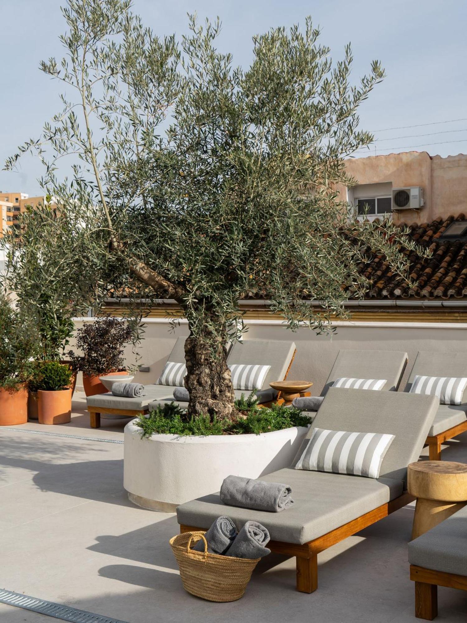Hotel Well And Come Málaga Exterior foto